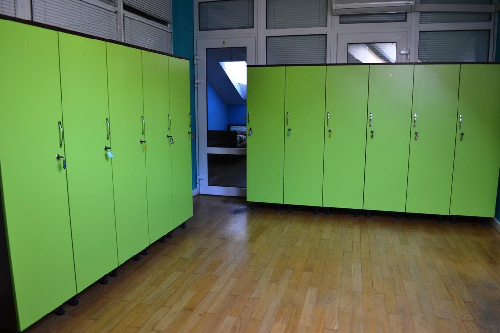 Wanted Hostel Lviv Eksteriør bilde
